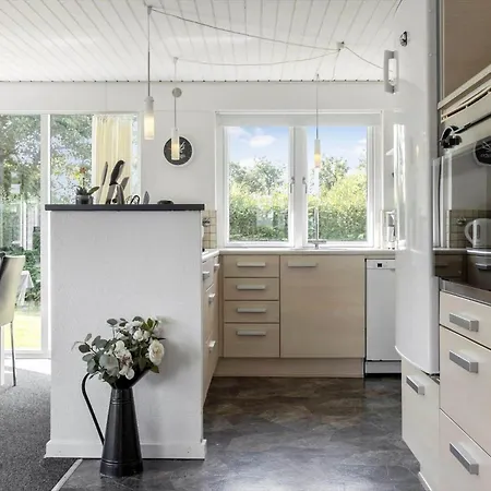 Lf12708-vinderup-solsortevej-8 펜션