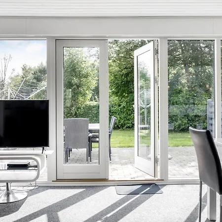 Lf12708-vinderup-solsortevej-8 펜션 Vinderup